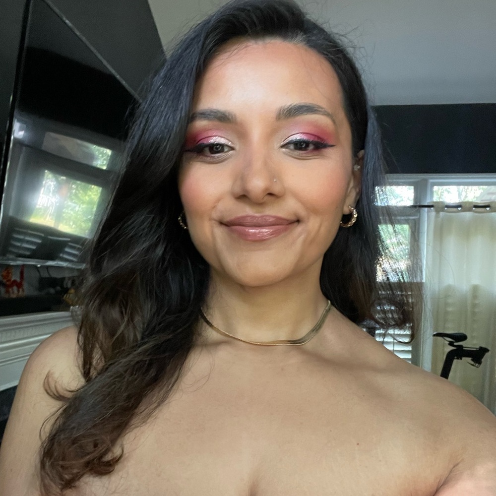 Meet your Posher, Zaheda